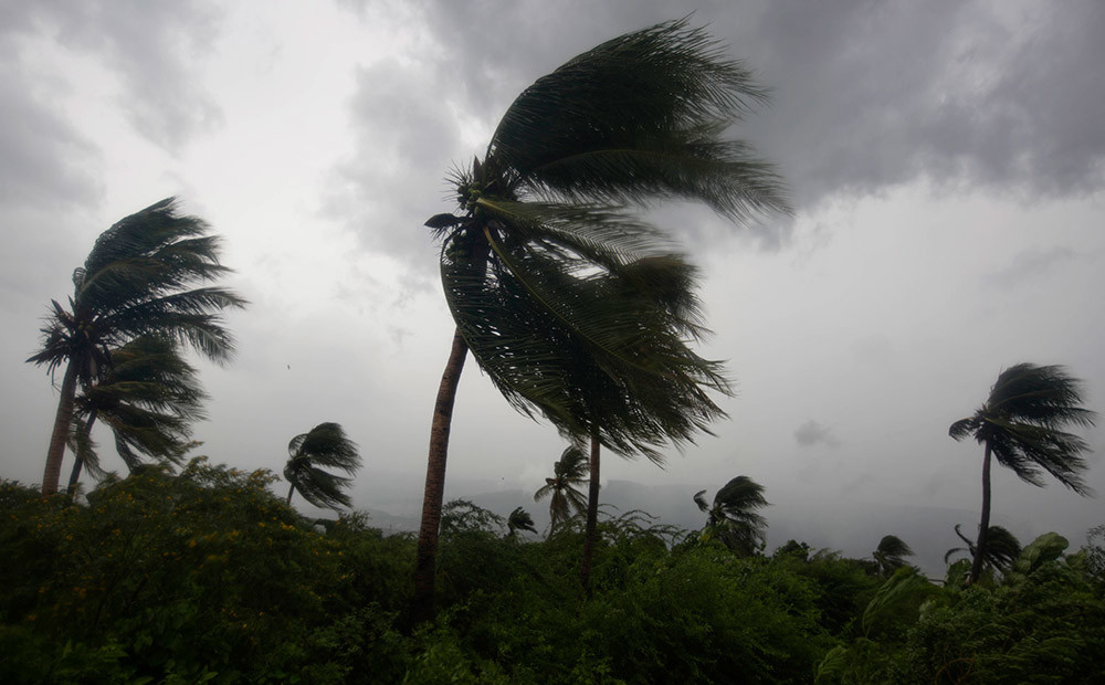 Florida gatavojas tropiskajai vētrai 