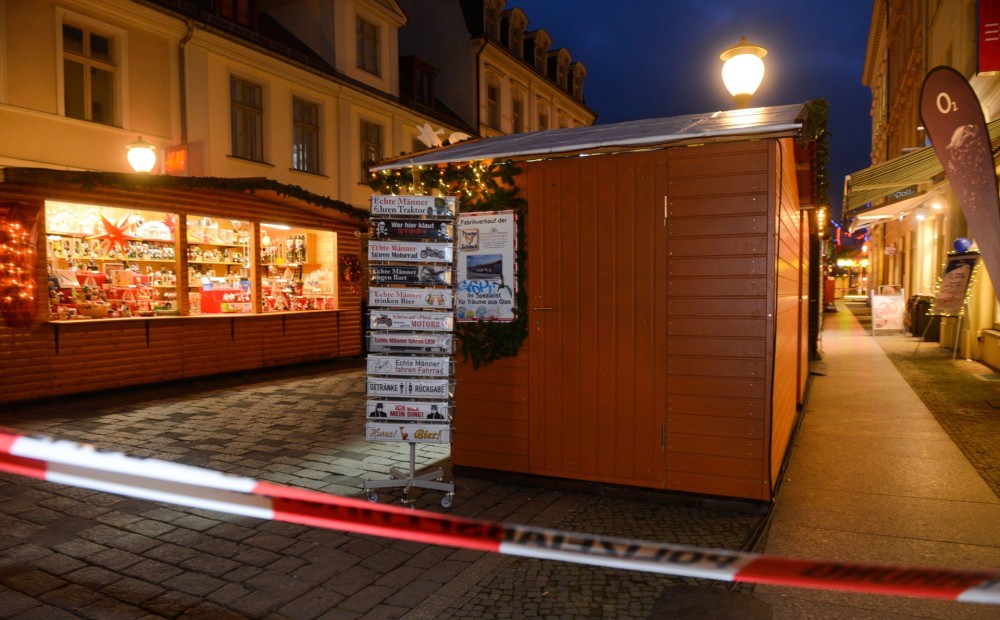 Potsdamas Ziemassvētku tirdziņā atrod viltus spridzekli