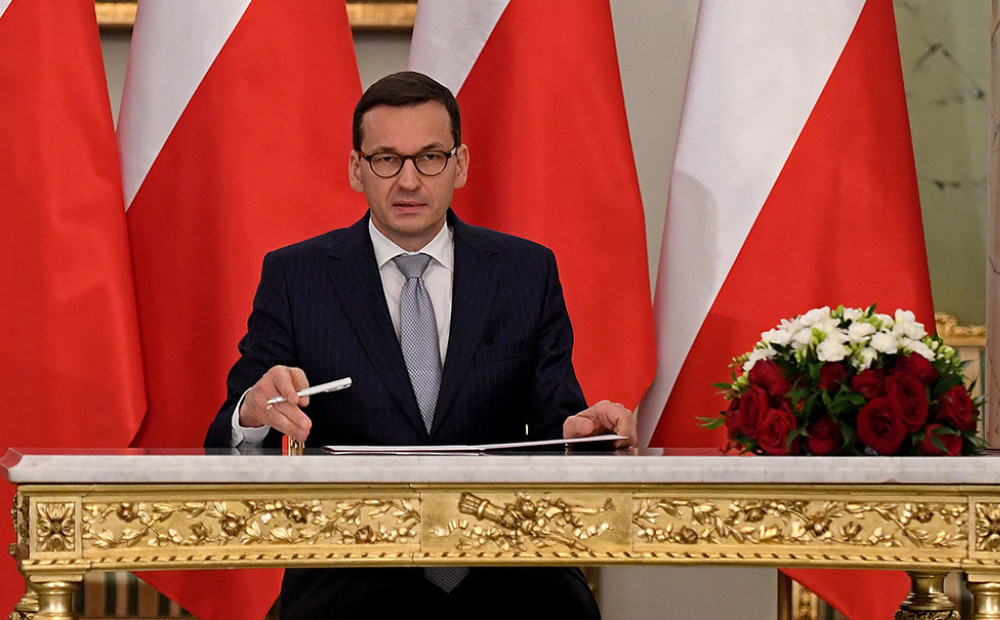Polijas jaunais premjers Moraveckis nodevis amata zvērestu