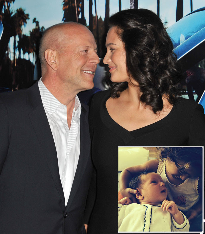 деми мур и брюс уиллис. брюс уиллис и его жена деми мур. деми мур и брюс уиллис 2020. брюс уиллис и эмма хемминг с детьми. новая жена брюса у лиса.