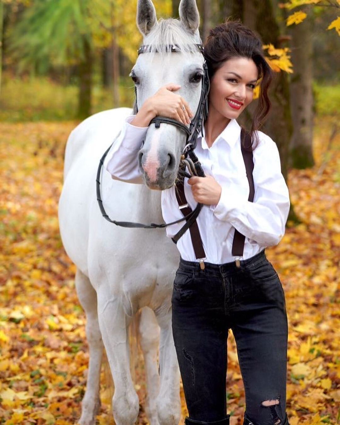 Юлия Такшина на лошади