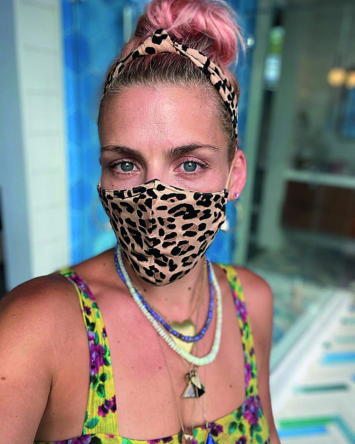 Sejas maskas kā slavenībām cik maksā, un kur tādas var nopirkt