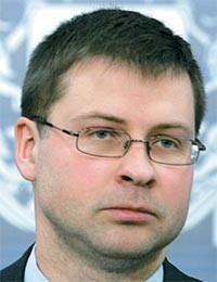 Ministru prezidents Valdis Dombrovskis