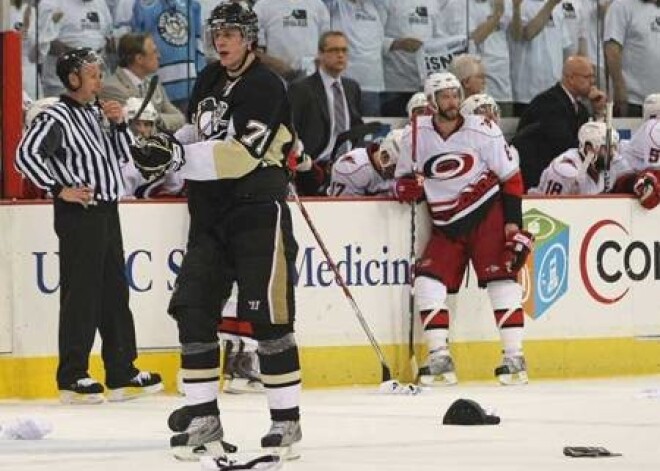 Malkinam “hat trick”, Pitsburga atraujas