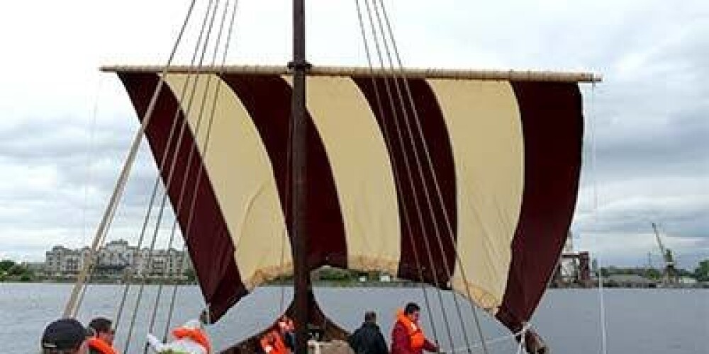 Vikingu kuģi pārbauda Daugavā
