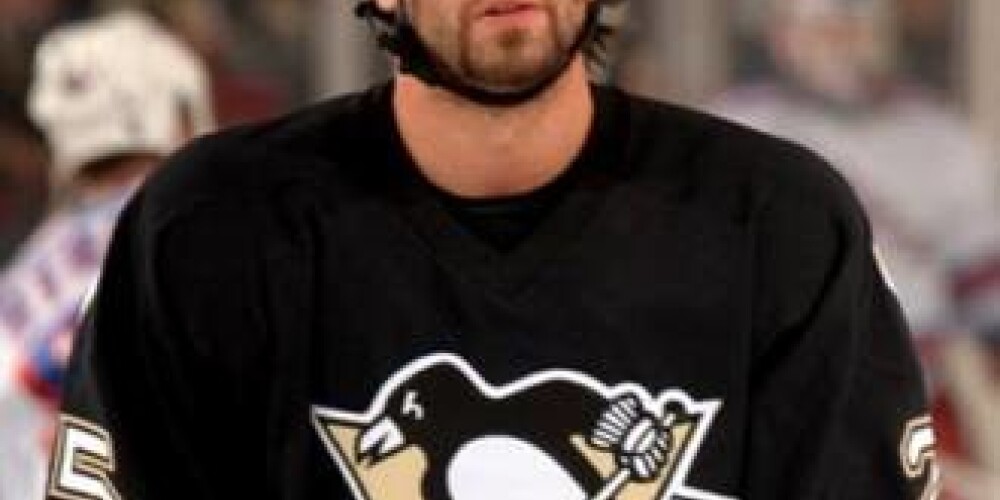 Pitsburgas "Penguins" hokejisti izcīna Stenlija kausu