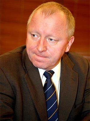 Dobeles jaunā vadība acīmredzot dzīvo citā valstī un citā laikā