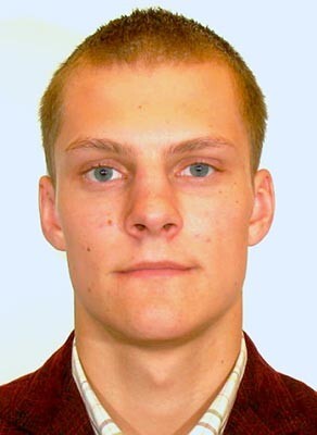 Uz aizdomu pamata meklētais Dāvids Krūmiņš.