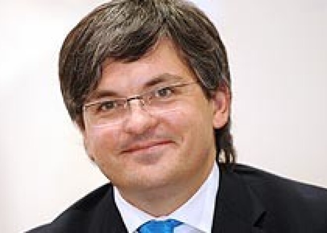 Dālderis: laiva ar astoņiem teātriem slīkst, diviem ir jāizkāpj...