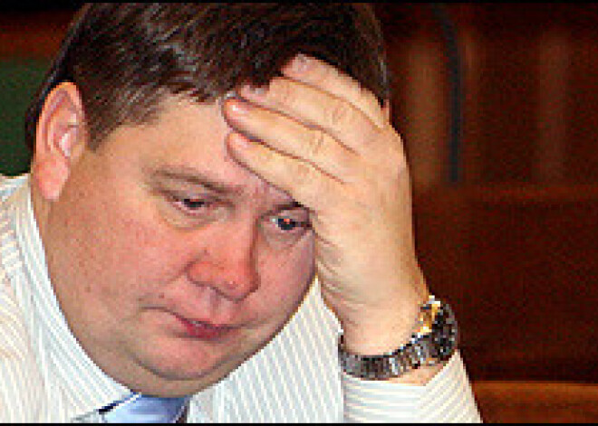 Kalvītis: par "Parex" un ekonomikas problēmām atbildība jāuzņemas Latvijas Bankai