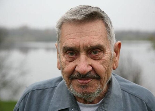 Pensijas gadus Bruno Plūme pavada Pāles pagastā, pie Pērļupes ūdenskrātuves.