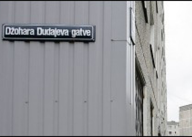 Par Dudajeva gatves nosaukuma maiņu parakstījušies 1000 cilvēku