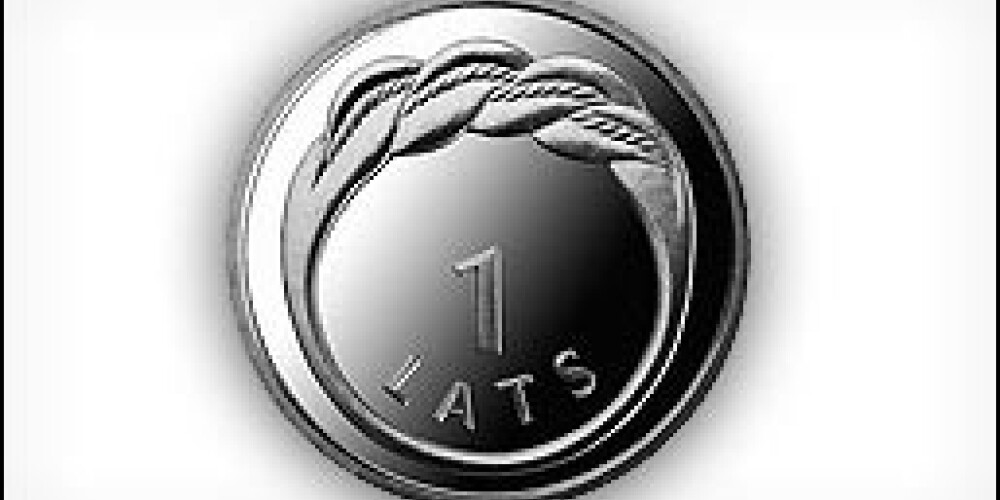 Investīciju bankas: Latvija nākamgad devalvēs latu