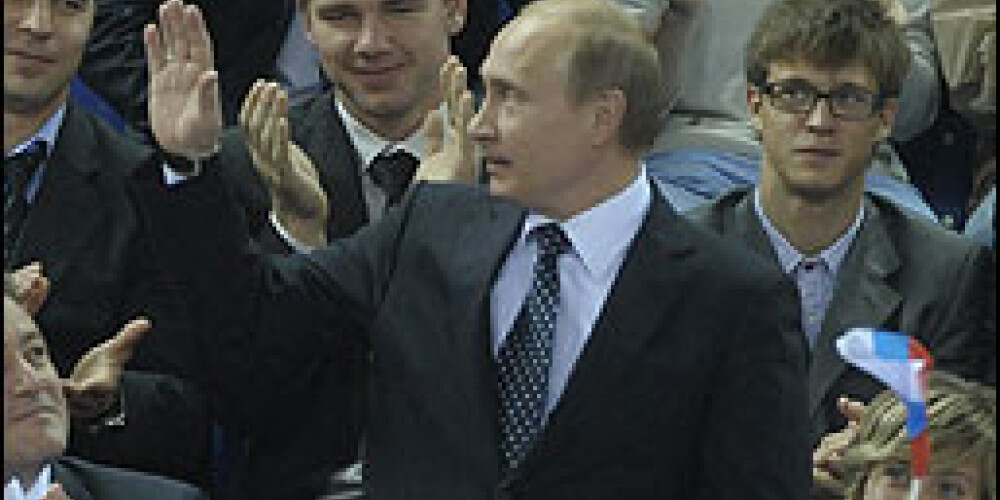 Krievijas premjers Putins „ielaužas” Latvijas volejbolistu spēlē