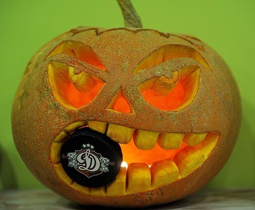 Helovīna svētki ir vieni no senākajiem svētkiem, kuru saknes sniedzas vairāku tūkstošu gadu senā pagātnē un kuri savā attīstībā ietekmējušies no daudzu tautu tradīcijām.