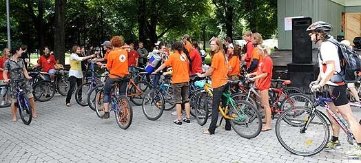 Latvijas jaunieši ir daudz noteiktāk aiztraukušies projām no padomjlaika vēstures nekā viņu vienaudži citās „brālīgajās republikās”.