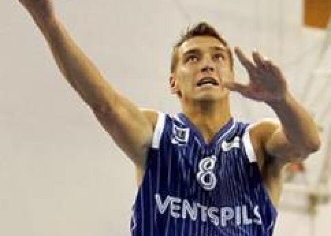 BK "Ventspils" apspēlē BK "Valmieru"