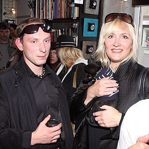 Lolita Neimane ar nu jau bijušo draugu Nilu Kārkliņu šopavasar.