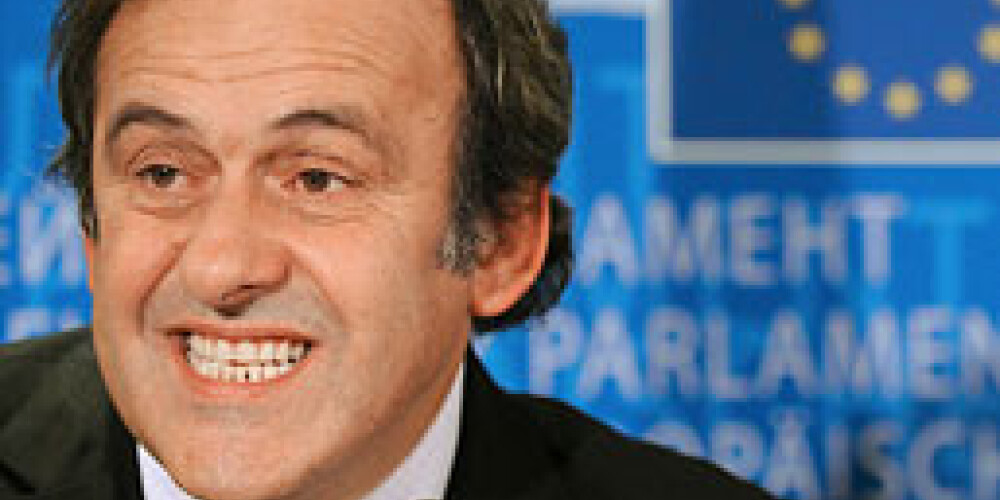 UEFA prezidents Platini nosauc pasaules kausa favorītus