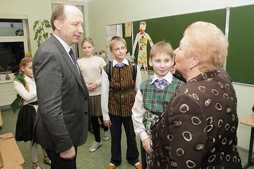 Lietuvas premjers Andrjus Kubiļus ir sens Rīgas Lietuviešu vidusskolas draugs.