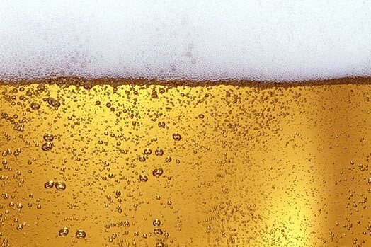 Skotijā izgatavojuši pasaulē stiprāko alu, kas satur 41% alkohola.