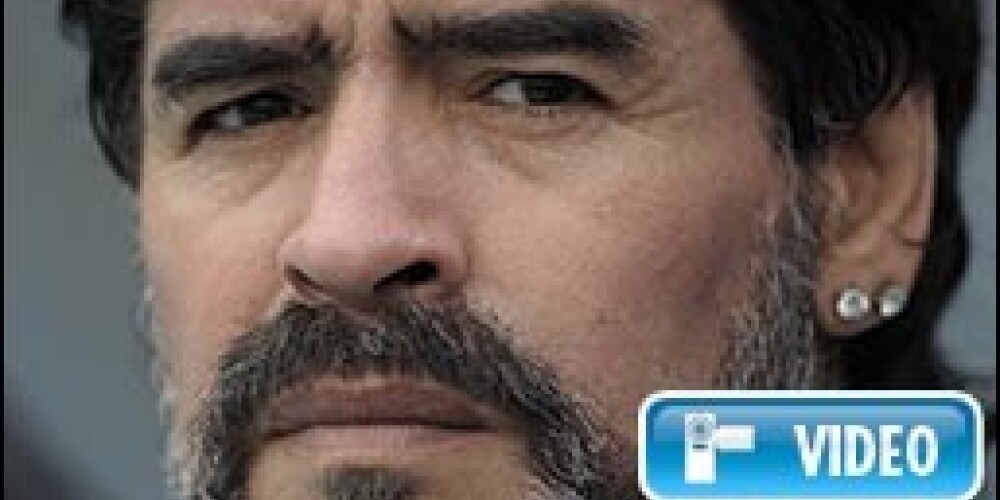 Maradona skries kails pa Buenosairesas ielām, ja Argentīna uzvarēs Pasaules kausā