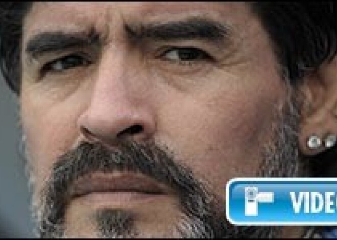 Maradona skries kails pa Buenosairesas ielām, ja Argentīna uzvarēs Pasaules kausā