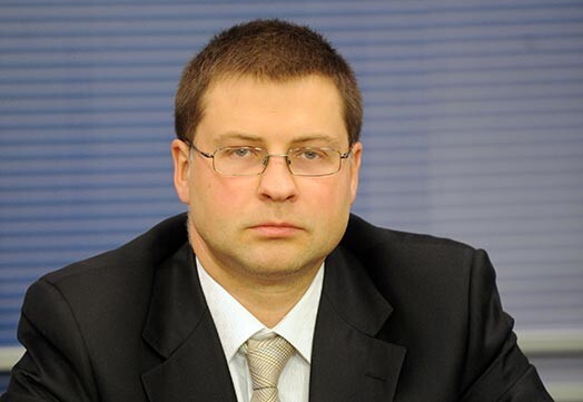 Valdis Dombrovskis: „Būs jāaizņemas!”