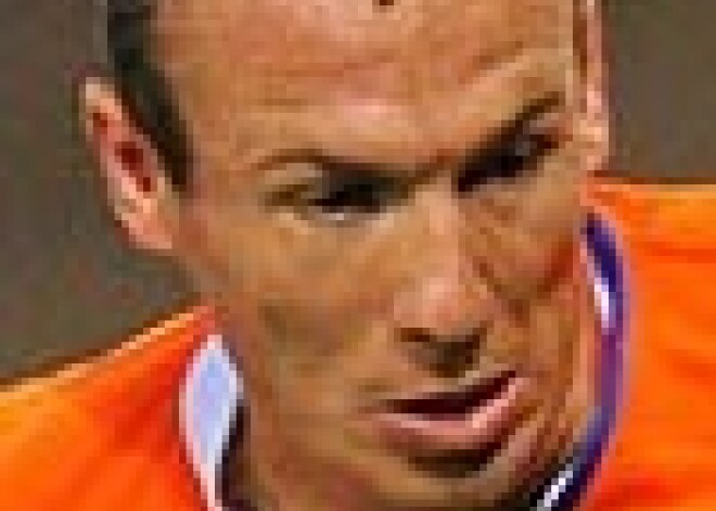 Robens guvis savainojumu. Bažas par spēlēšanu Pasaules kausā