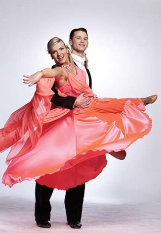 2008. gadā Legante bija šova "Dejo ar zvaigzni 2" dalībniece, uzstājoties pārī ar dejotāju Oļegu Kuzņecovu.