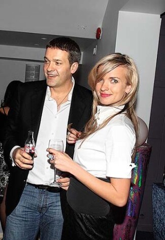 Nesen Dagmāra ne tikai veiksmīgi atgriezusies televīzijā, bet arī nodibinājusi ģimeni, apprecoties ar savu draugu uzņēmēju Normundu Celmiņu.