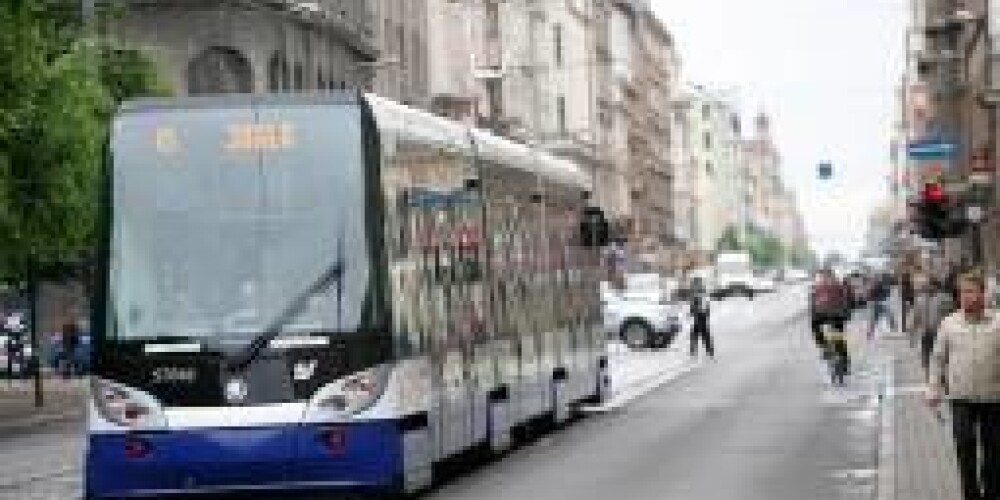 В ночь с 23 на 24 июля в Риге будут дополнительные рейсы общественного транспорта