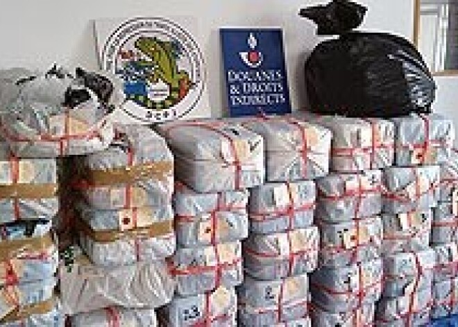 Kostarikas policija konfiscējusi tonnu kokaīna