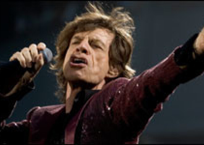 "The Rolling Stones" dosies atvadu koncertturnejā