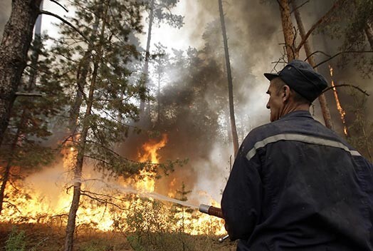 Latvija gatava iesaistīties Krievijas mežu ugunsgrēku dzēšanā.