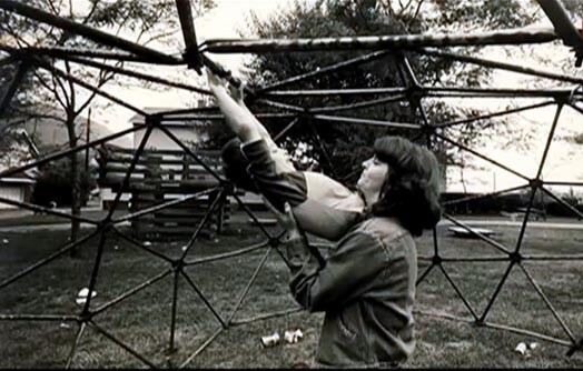 С детства мальчик с половиной тела был очень спортивным