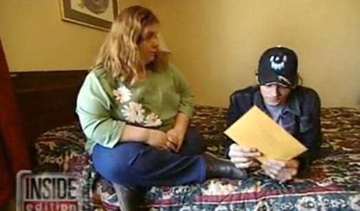 Отсутствие половины тела не лишает «второй половинки»: Кенни собирается жениться во второй раз. Его избранница Ники, здоровая толстушка, имеет двух детей от предыдущих отношений