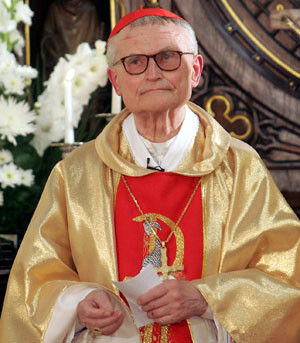 Kardināls Pujats turpina cīnīties par Bībeles mācības ieviešanu skolās.