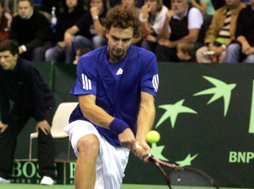 Gulbis ne bez problēmām pieveica jauno Polijas talantu Ježiju Janoviču.