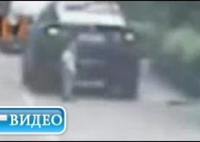Китаец три раза переехал маленького ребенка