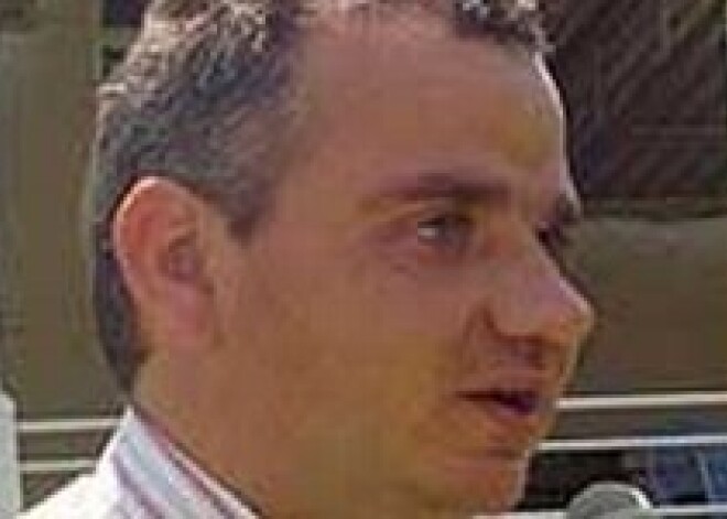 Слепой спортивный радиокомментатор