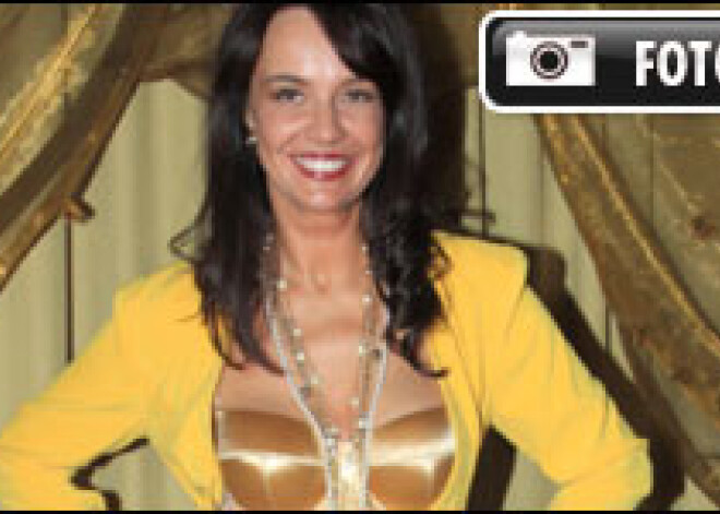 Žaklīna Cinovska aktieri testē Skypā