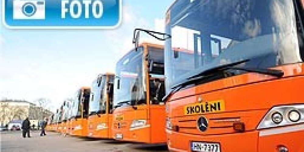 33 pašvaldības saņēmušas jaunos skolēnu autobusus