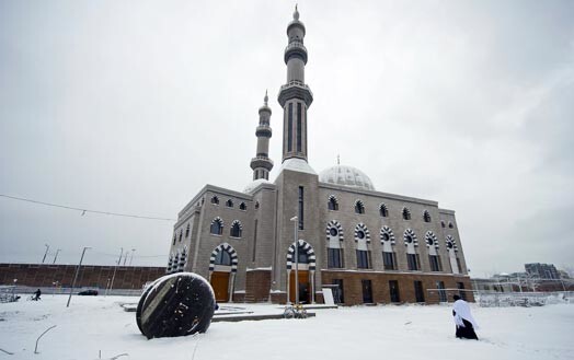 Nīderlandē atklāj lielāko mošeju Rietumeiropā