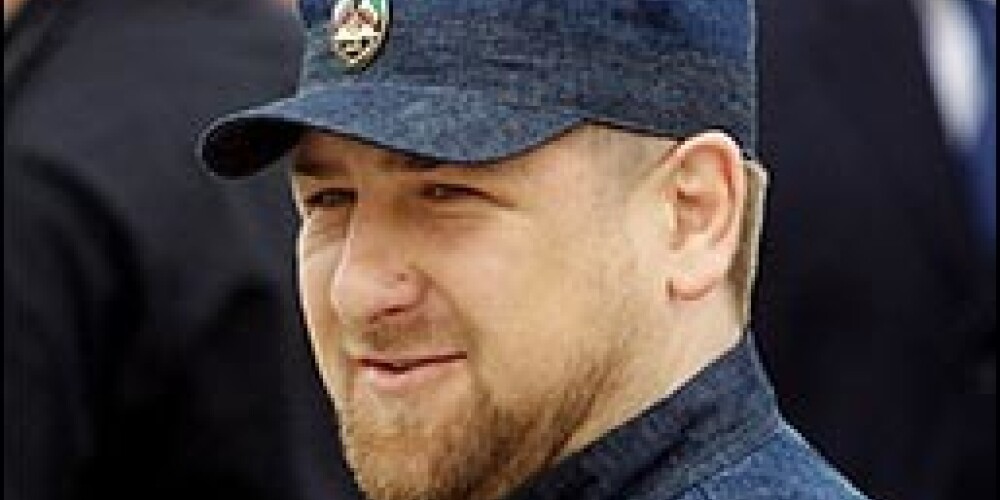 Кадыров - подхалим-2010: топ-10 лучших льстецов года