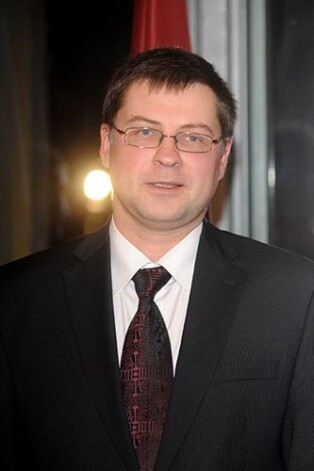 Premjers Valdis Dombrovskis.