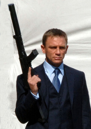 Aģentu "007" arī jaunajā filmā atveidos Daniels Kreigs