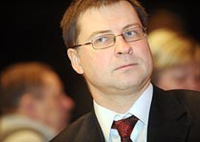 Premjers Valdis Dombrovskis saslimis ar gripu