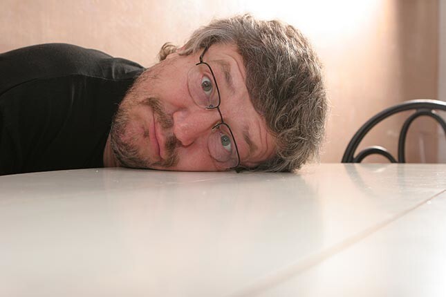 Актер Андрис Берзиньш признался, что пил перед спектаклем, чтобы справиться с физической и эмоциональной перегрузкой