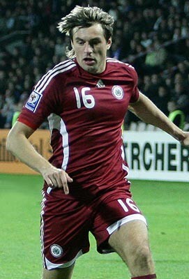 Latvijas futbola izlases kandidāts Kristaps Grebis karjeru turpinās spēcīgajā Kipras virslīgā.